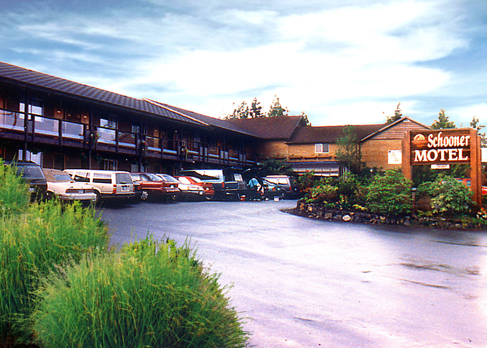 Schooner Motel Tofino Extérieur photo